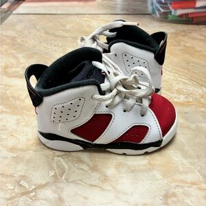 Toddler size 5 Air Jordans Retro 6 Carmine Shoes